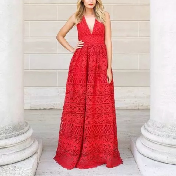 L'ATISTE Dresses & Skirts - Red crochet lace maxi dress formal gown long